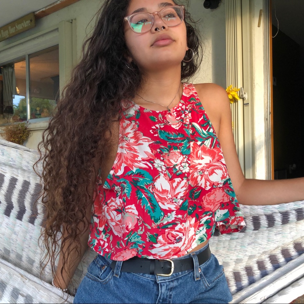 Red Floral Flowy Crop Top